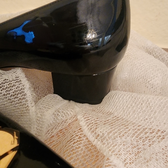 Salvatore Ferragamo Black Patent Leather Block Pumps Size 9 - Picture 8 of 9